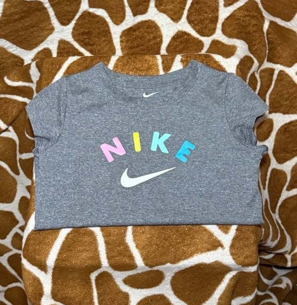 Nike Girls Dri-FIT Colorful Logo Graphic T-Shirt Grey Size 6
